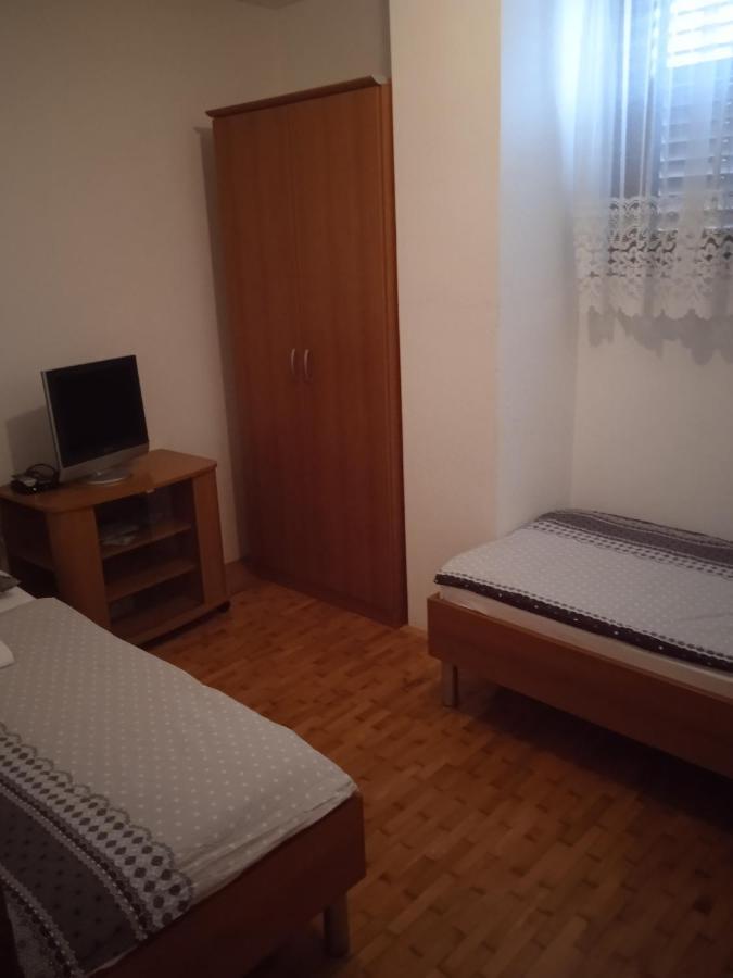 Turisticna Kmetija Birsa Villa Dobravlje Exterior foto